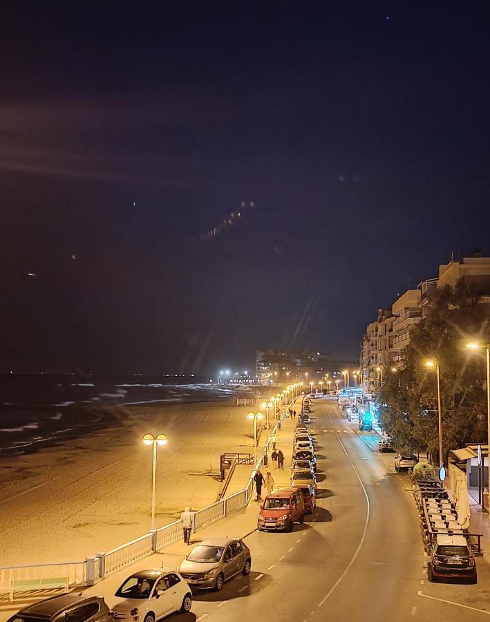 Pmt16 - Large City Apartment On The Beach تورّيفيِخا المظهر الخارجي الصورة